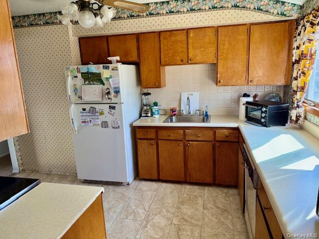 #7 photo, 40 Church Street, サフォーク郡 Central Islip , NY 11722