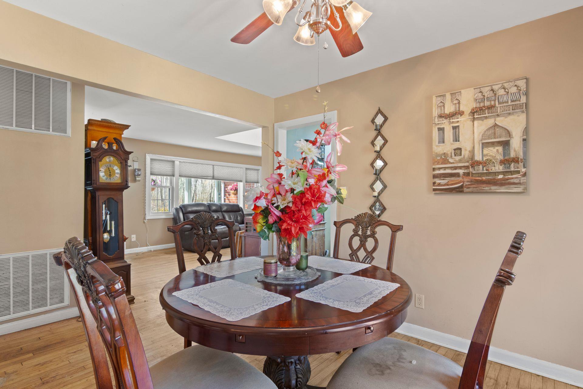 #9 photo, 43 Harrison Avenue, サフォーク郡 Hauppauge , NY 11788