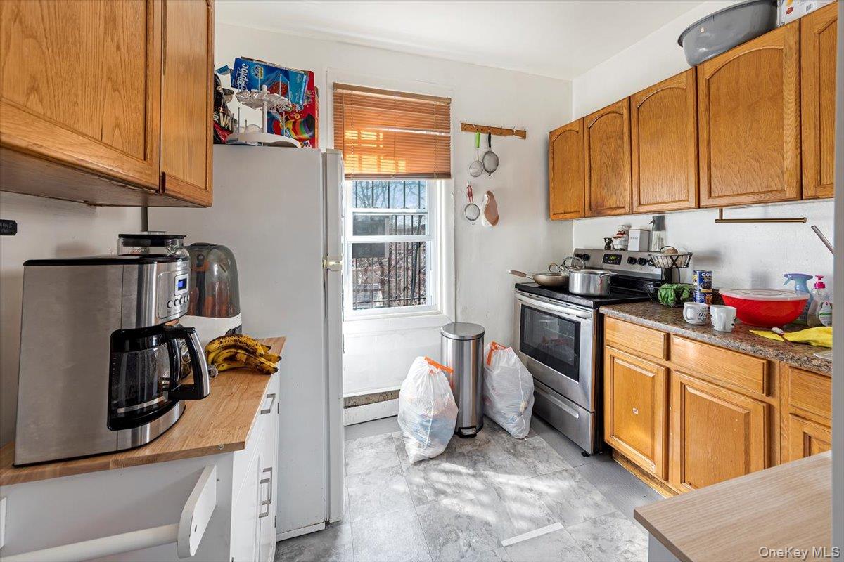 #10 photo, 22 Jones Place, Yonkers , NY 10703