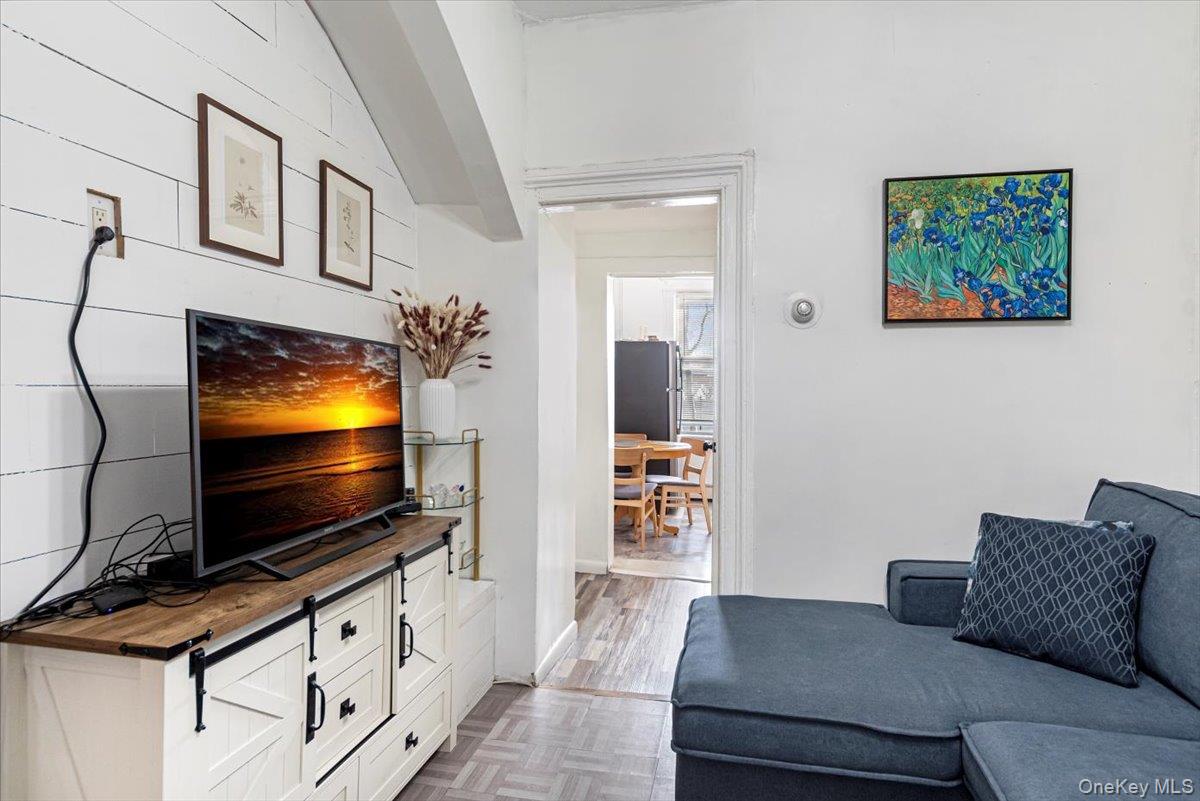 #2 photo, 22 Jones Place, Yonkers , NY 10703