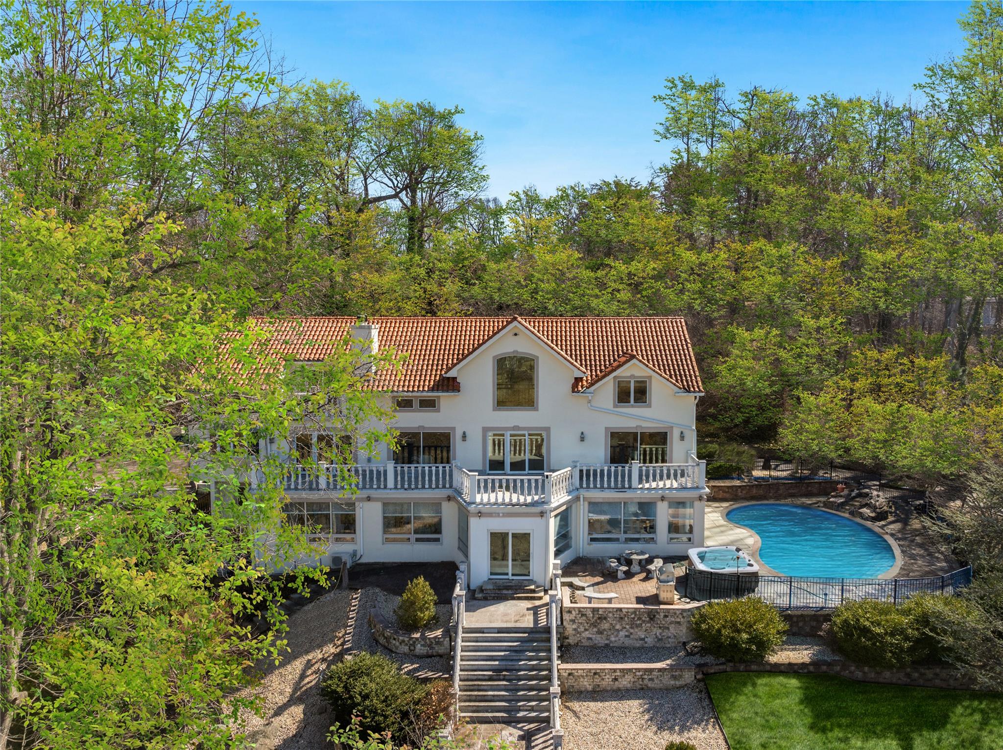 #4 photo, 15 Hoffstot Lane, ナッソー郡 Sands Point , NY 11050