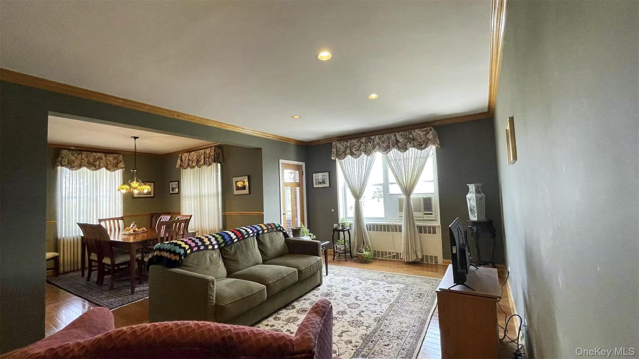 #3 photo, 67-66 108 Street, クイーンズ区 Forest Hills , NY 11375