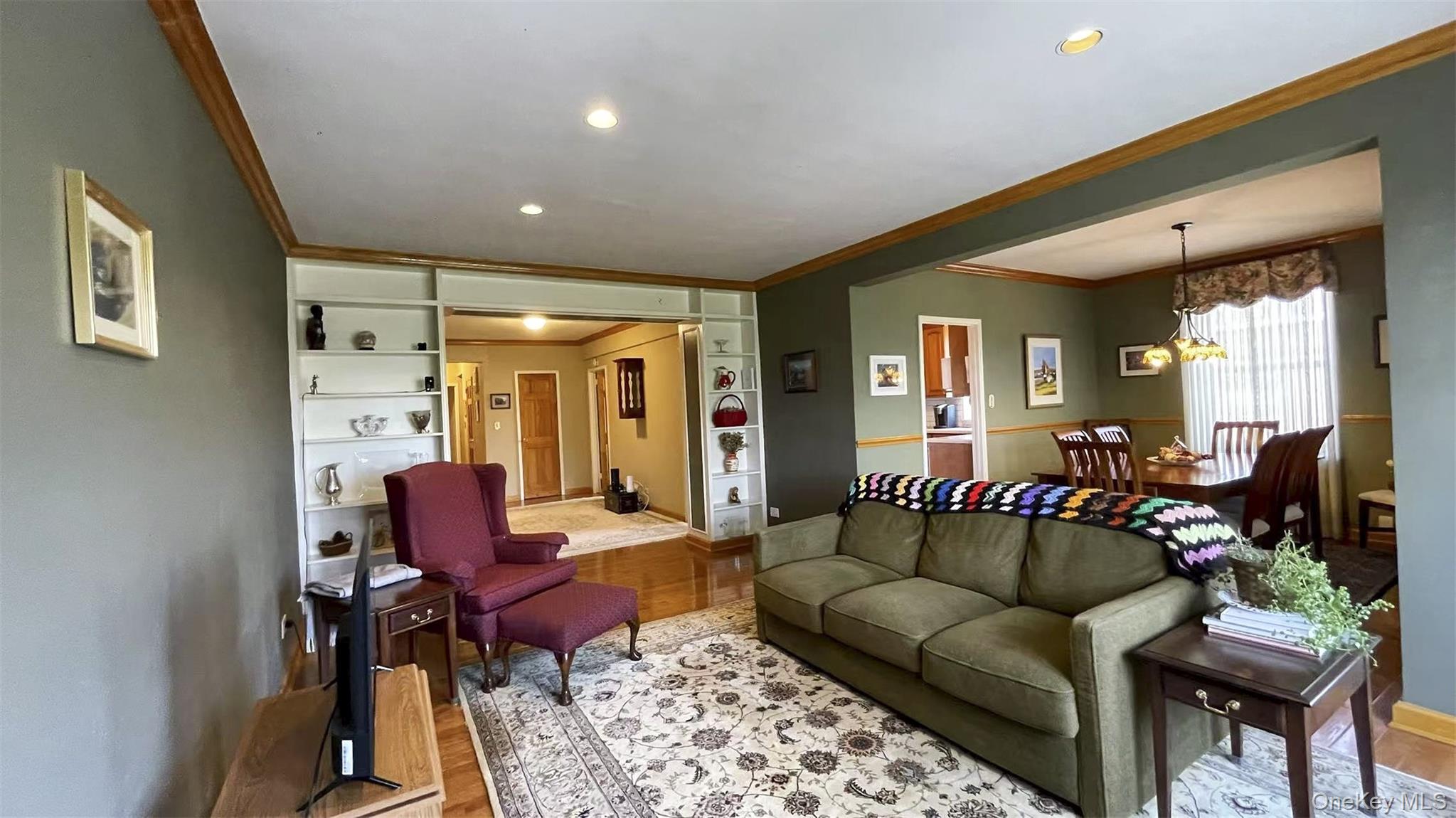 #5 photo, 67-66 108 Street, クイーンズ区 Forest Hills , NY 11375