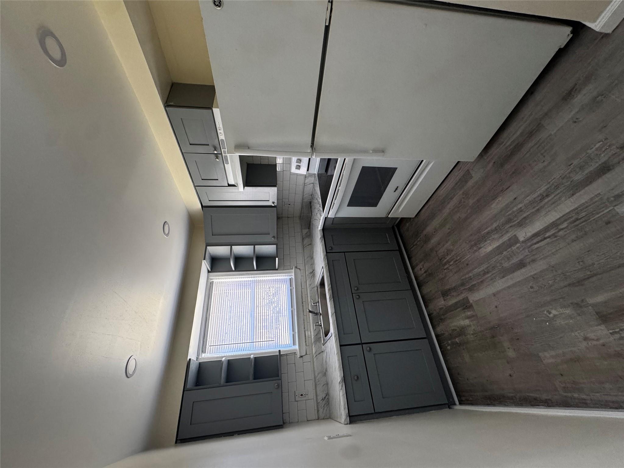 #11 photo, 1934 Yates Avenue, ブロンクス区 Bronx , NY 10461