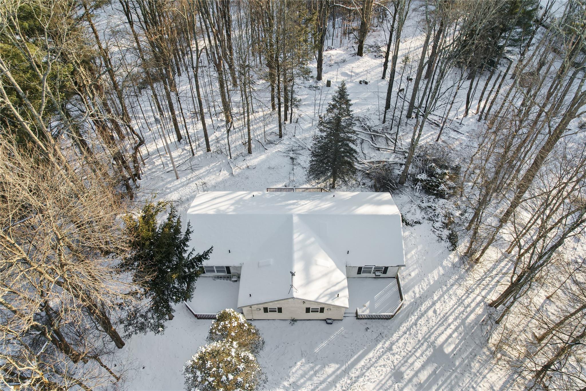 #10 photo, 380 Fraser Road, Kiamesha Lake , NY 12751