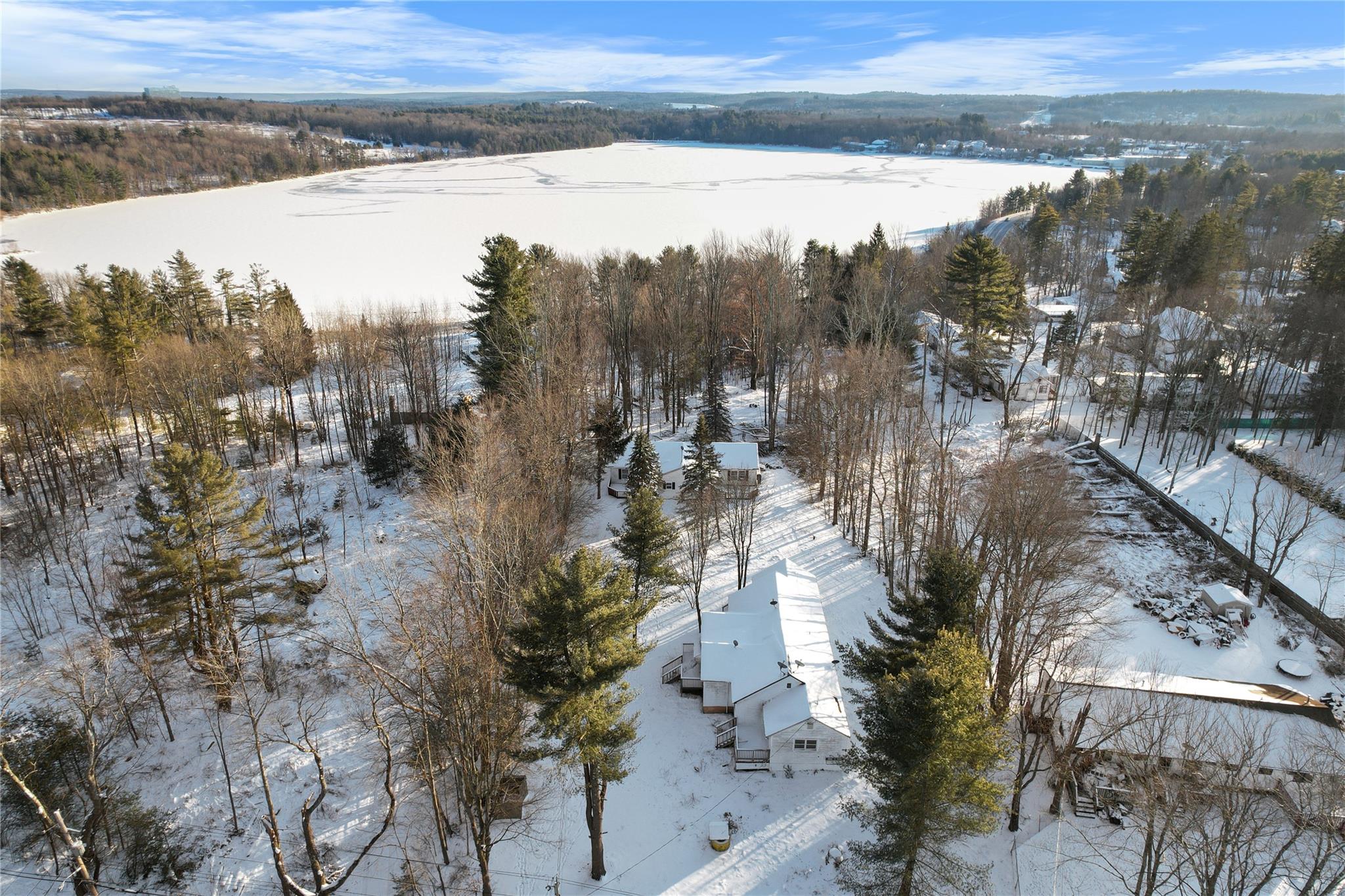 #16 photo, 380 Fraser Road, Kiamesha Lake , NY 12751