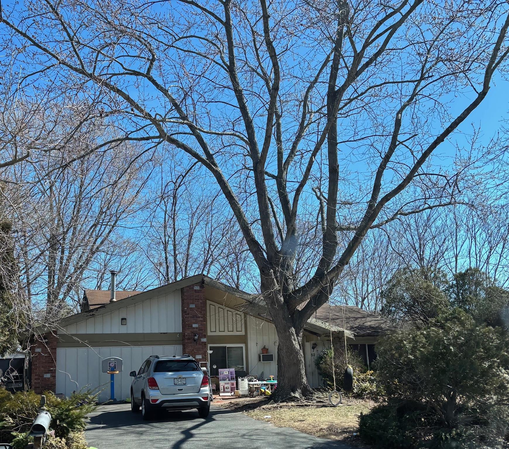 #4 photo, 52 Andover Drive, Coram , NY 11727