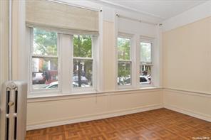 #2 photo, 663 Miller Avenue, ブルックリン区 Brooklyn , NY 11207