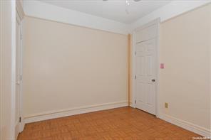 #8 photo, 663 Miller Avenue, ブルックリン区 Brooklyn , NY 11207