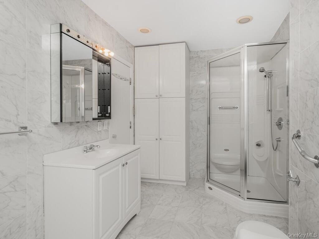 #13 photo, 11 Sigma Place, برونكس Bronx , NY 10471