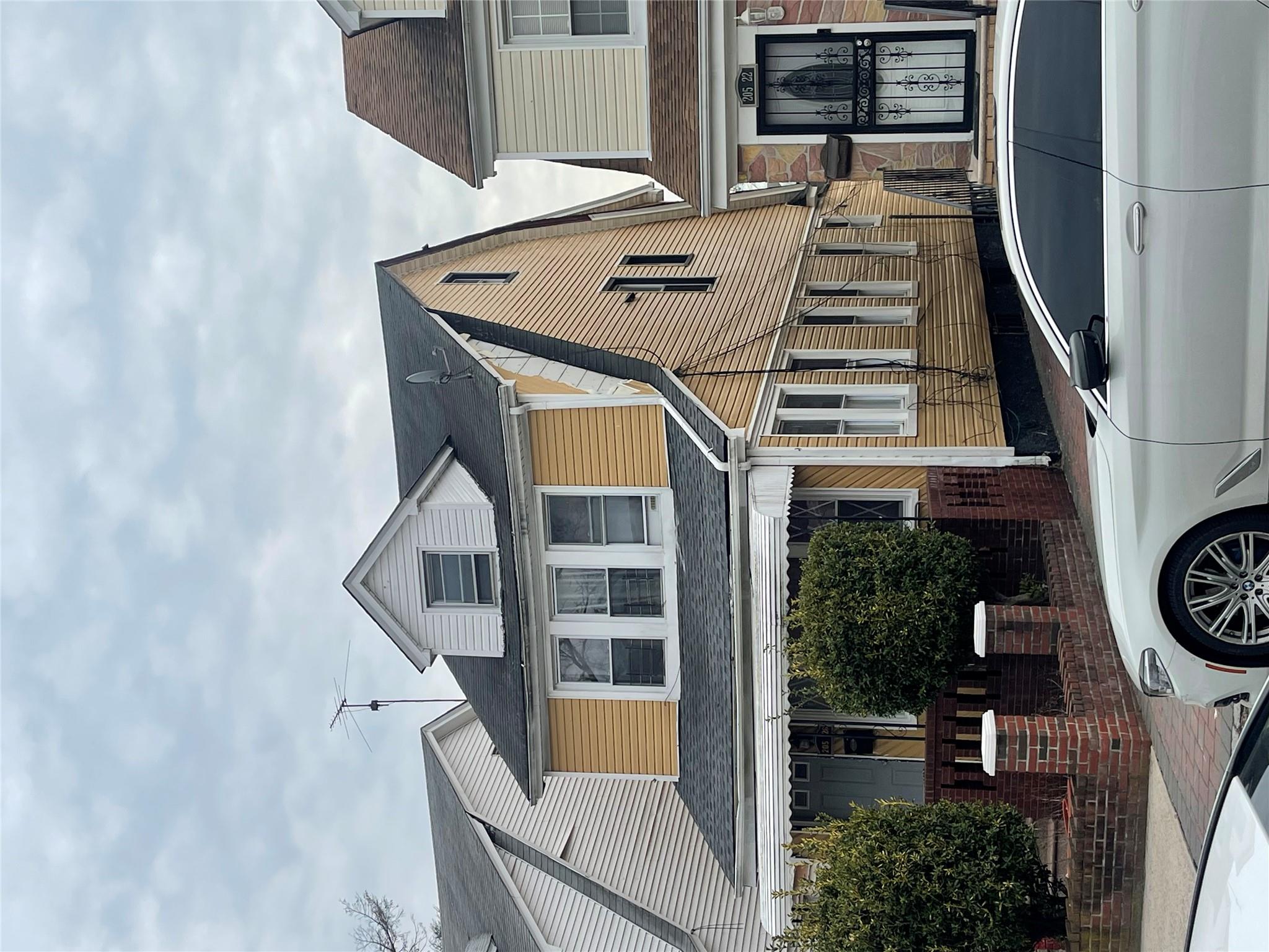 #4 photo, 205-26 116th Road, クイーンズ区 Saint Albans , NY 11412