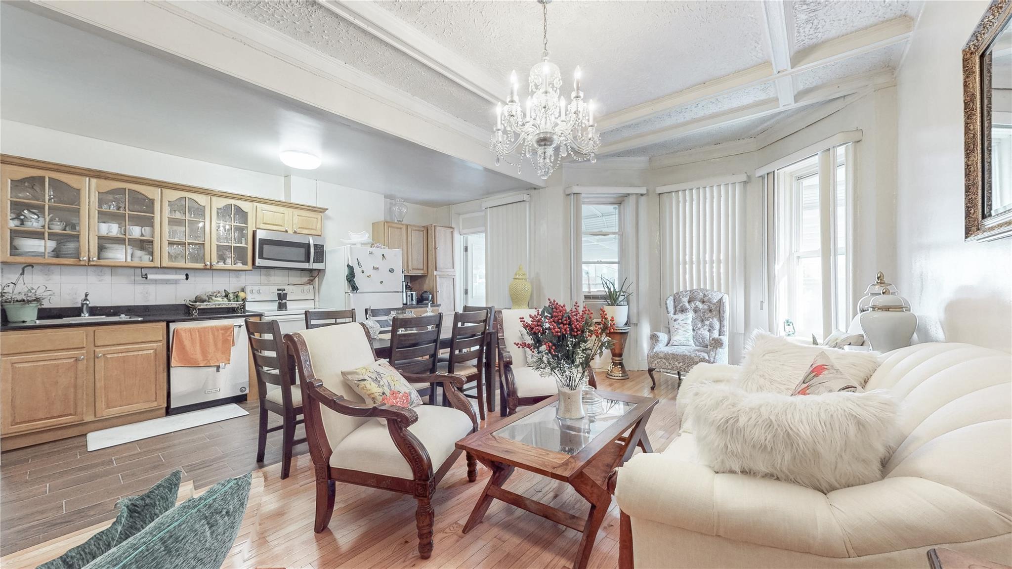 #6 photo, 479 Irving Avenue, Brooklyn , NY 11237