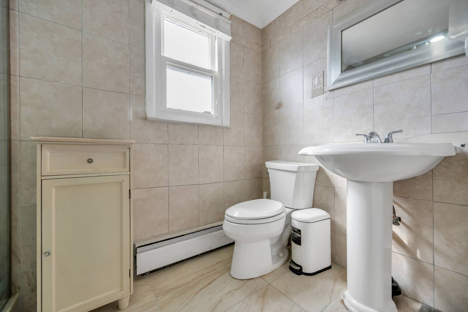 #26 photo, 431 Kirkman Ave, ナッソー郡 Elmont , NY 11003