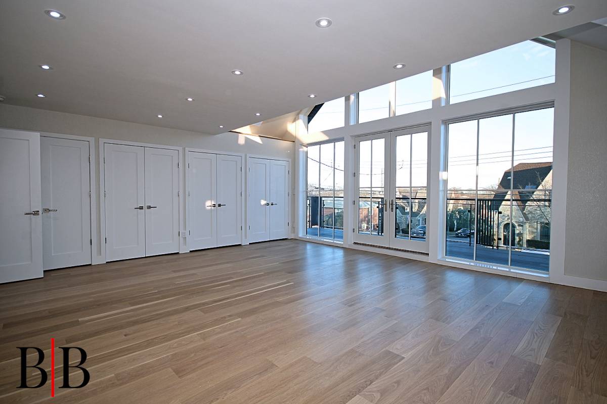 #24 photo, 82 Piedmont Avenue, Staten Island , NY 10305