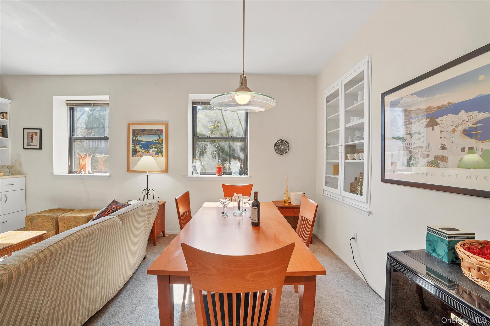 #8 photo, 85 McKinley Avenue, White Plains , NY 10606