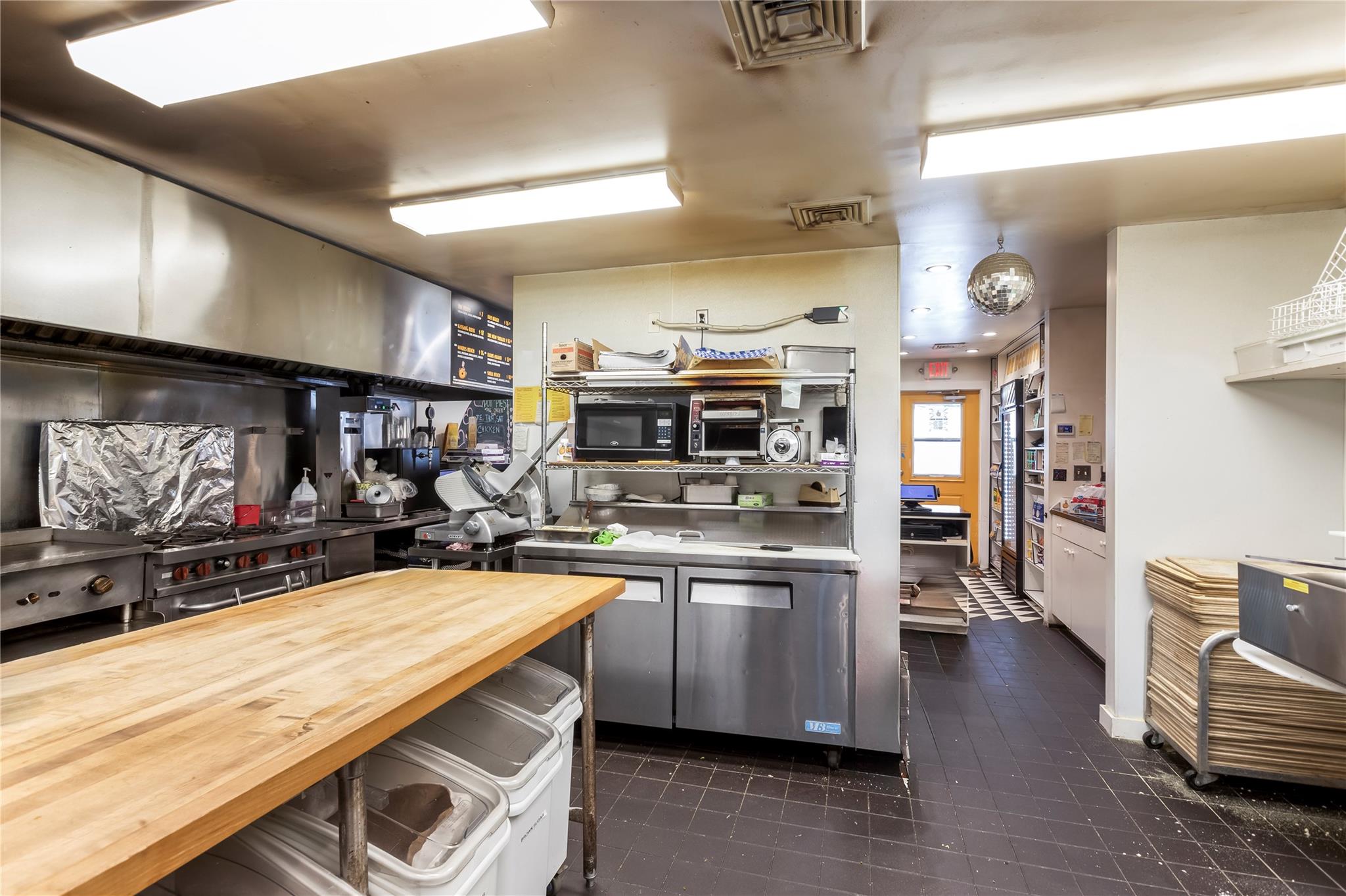 #6 photo, 25 W Neck Road, サフォーク郡 Shelter Island , NY 11964