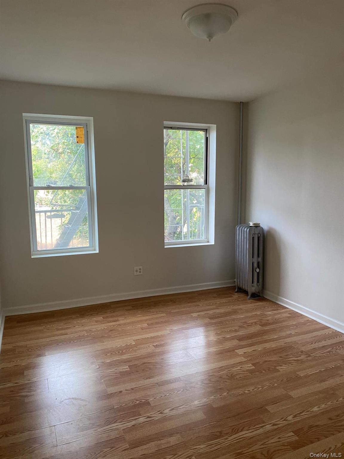 #10 photo, 86-24 102 Street, Richmond Hill , NY 11418