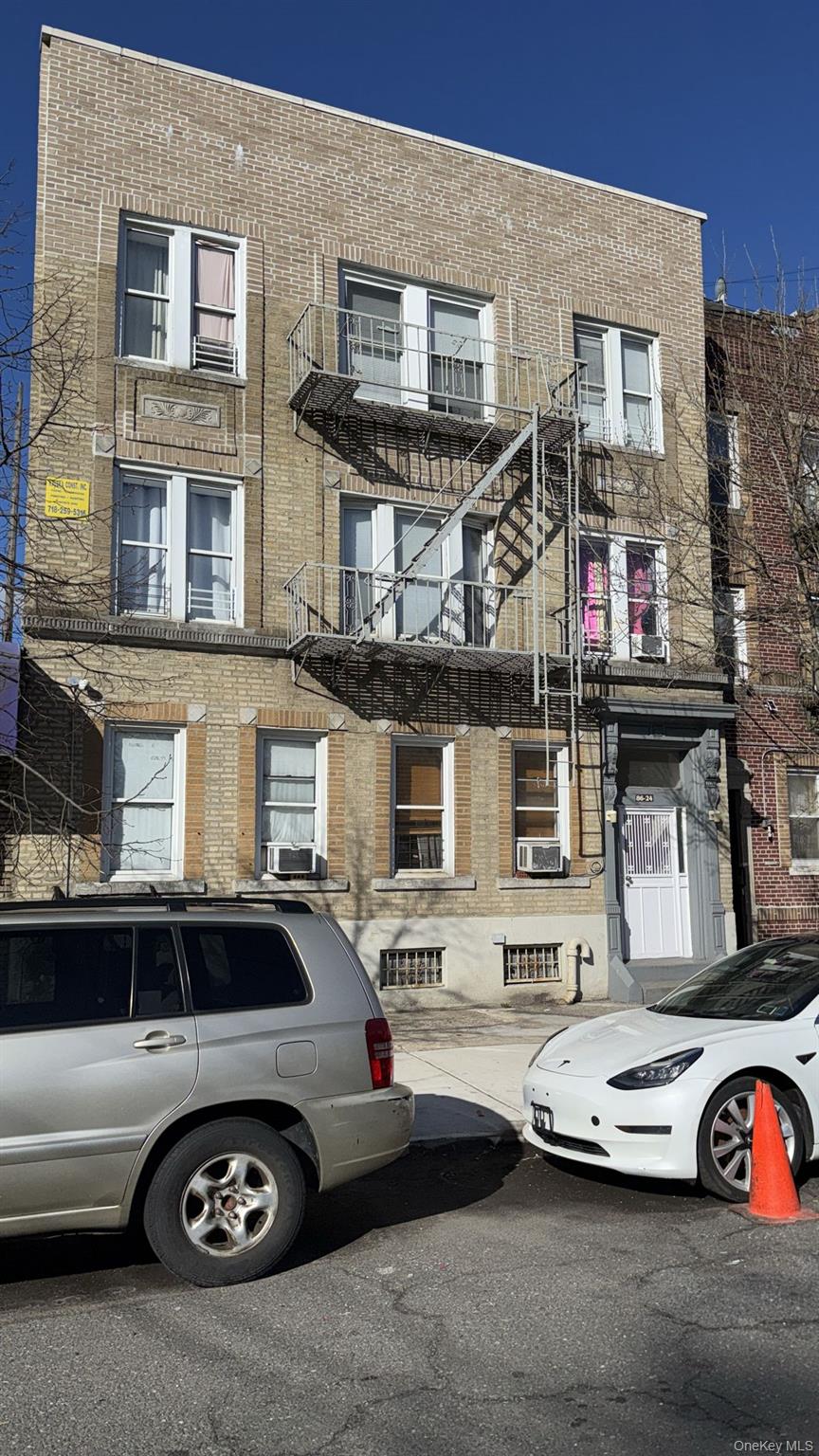 #4 photo, 86-24 102 Street, Richmond Hill , NY 11418