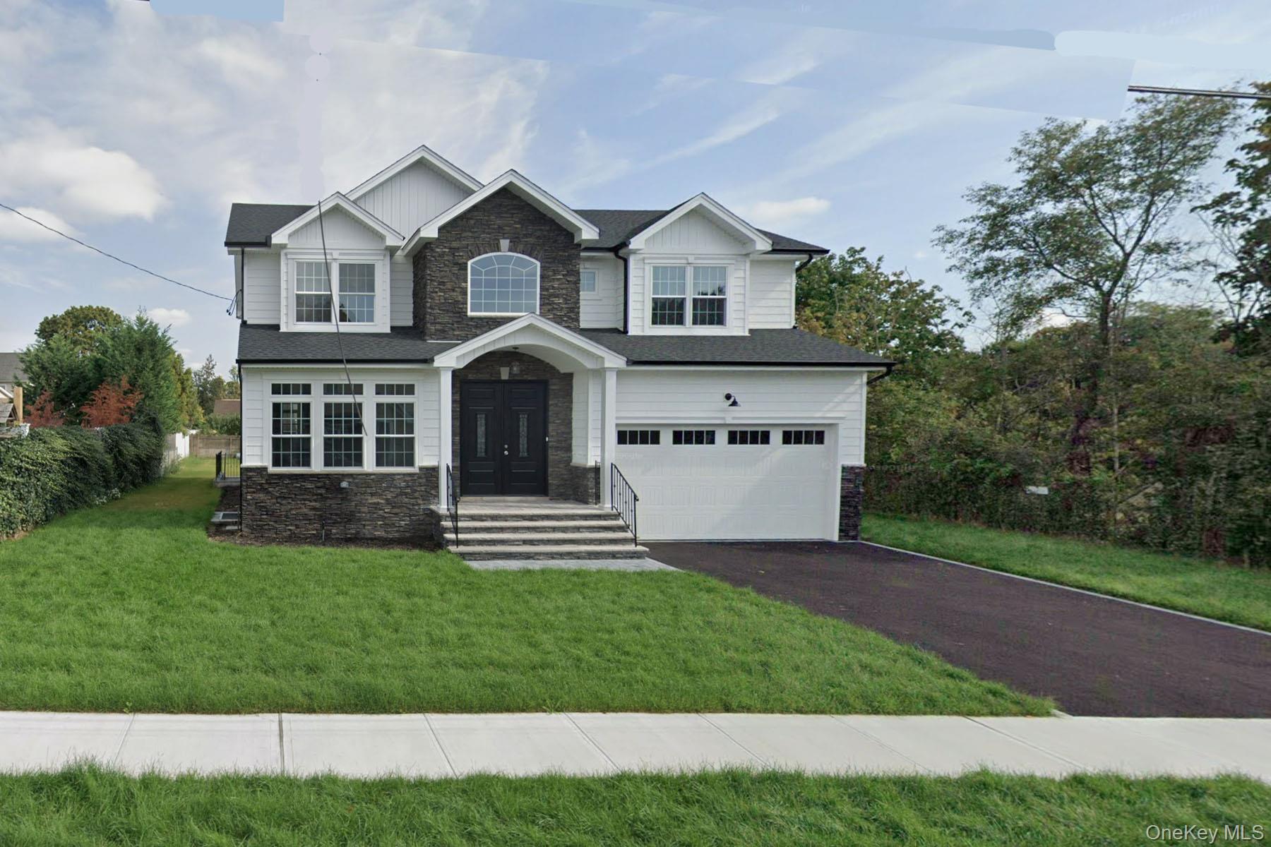 #3 photo, 255 Maple Avenue, ナッソー郡 East Meadow , NY 11554