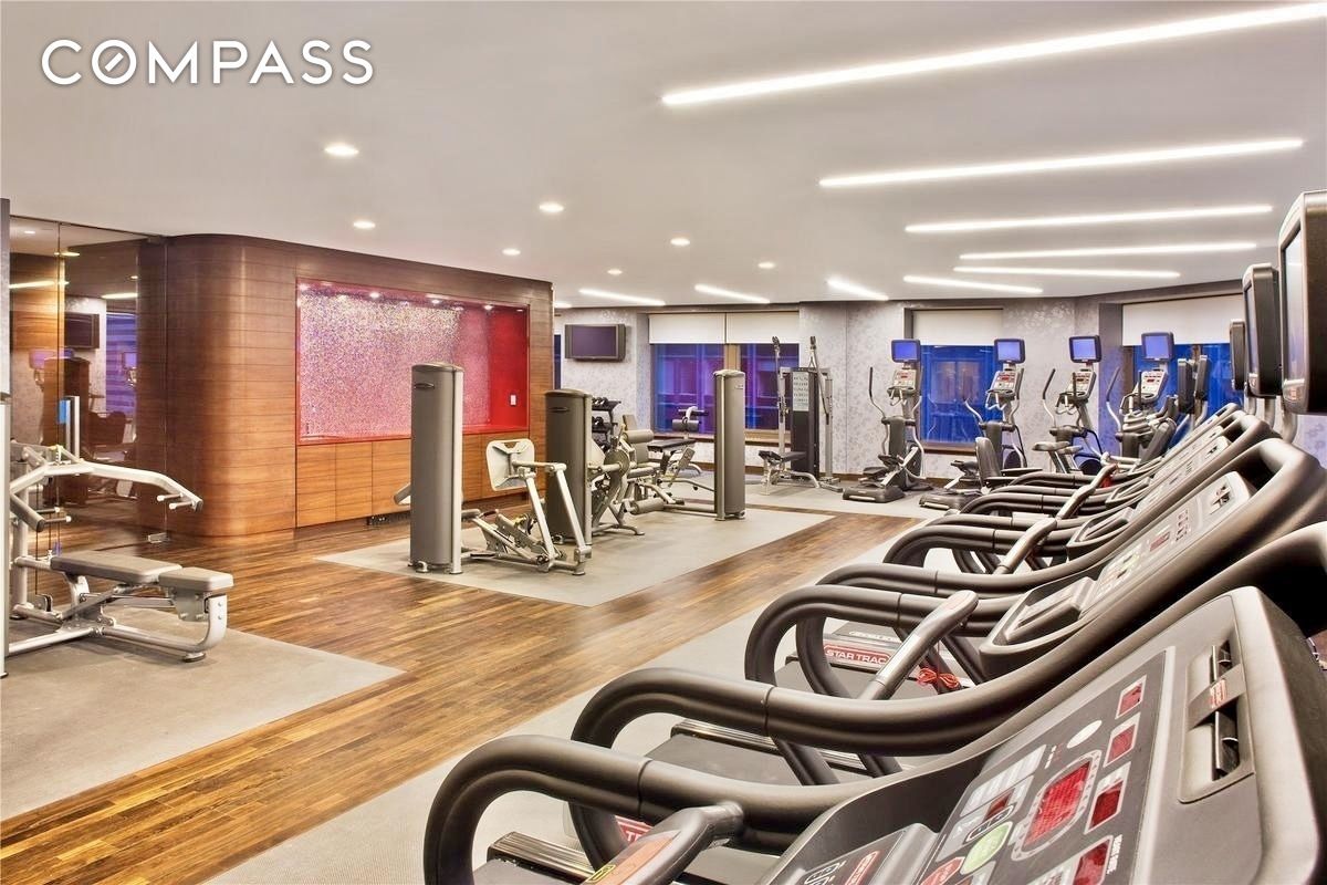 #15 photo, 75 Wall Street, マンハッタン Financial District , NY 10005