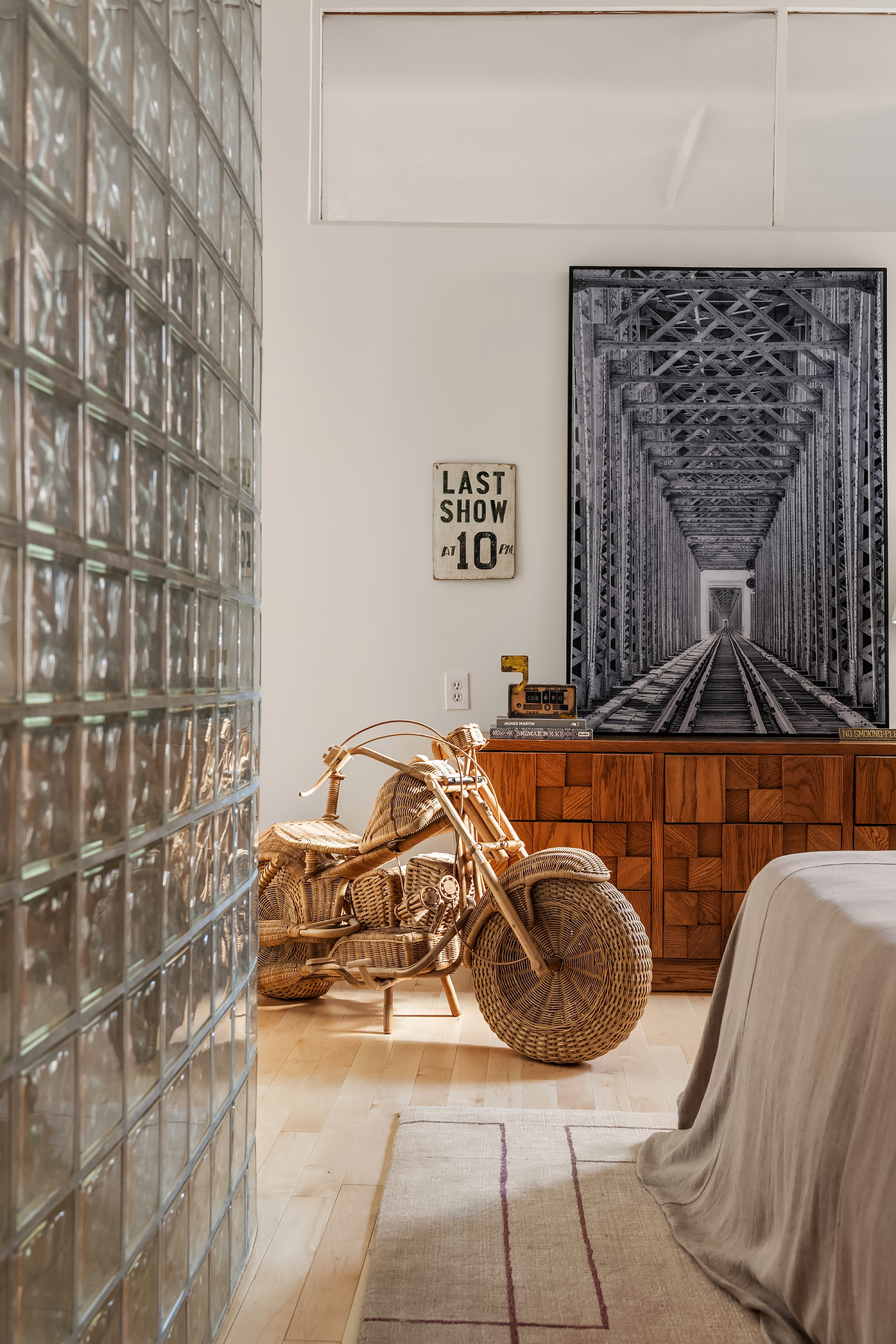 #19 photo, 4 W 16th Street, Flatiron , NY 10011