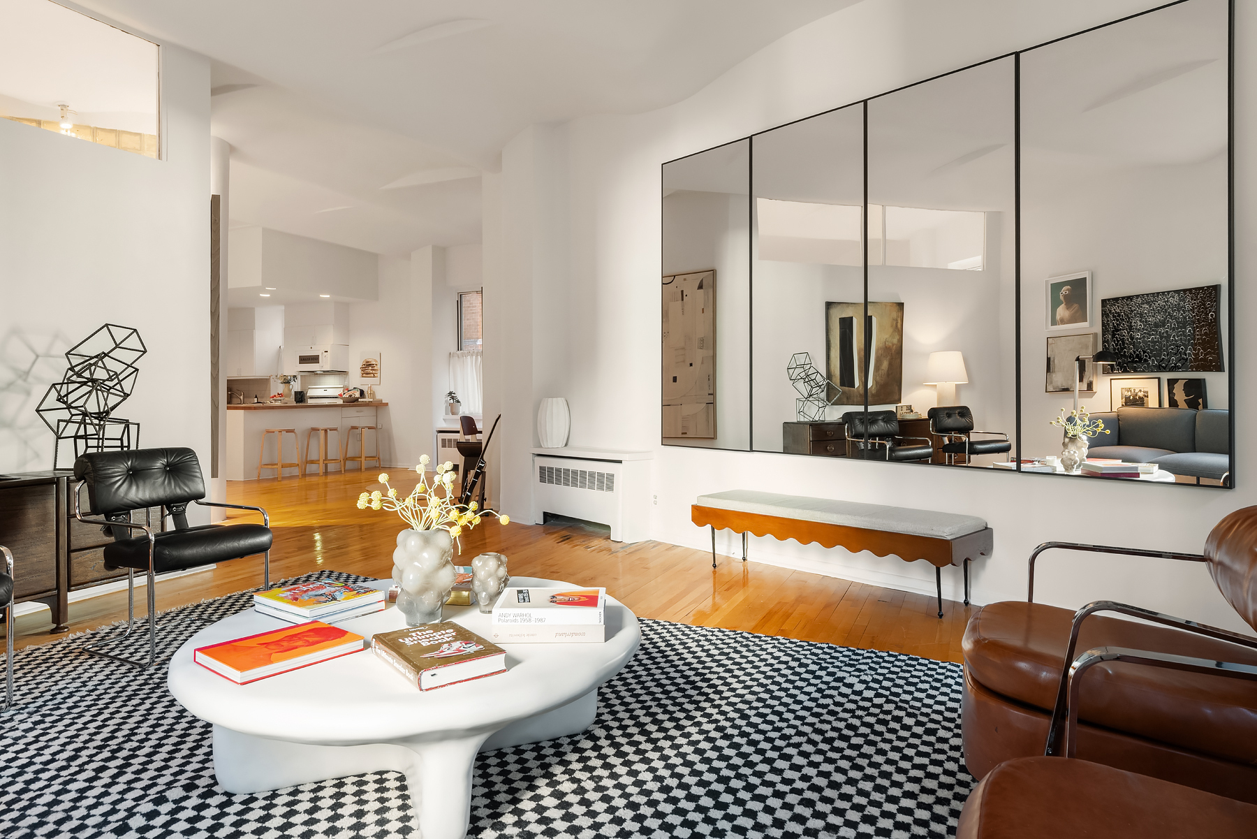 #3 photo, 4 W 16th Street, Flatiron , NY 10011