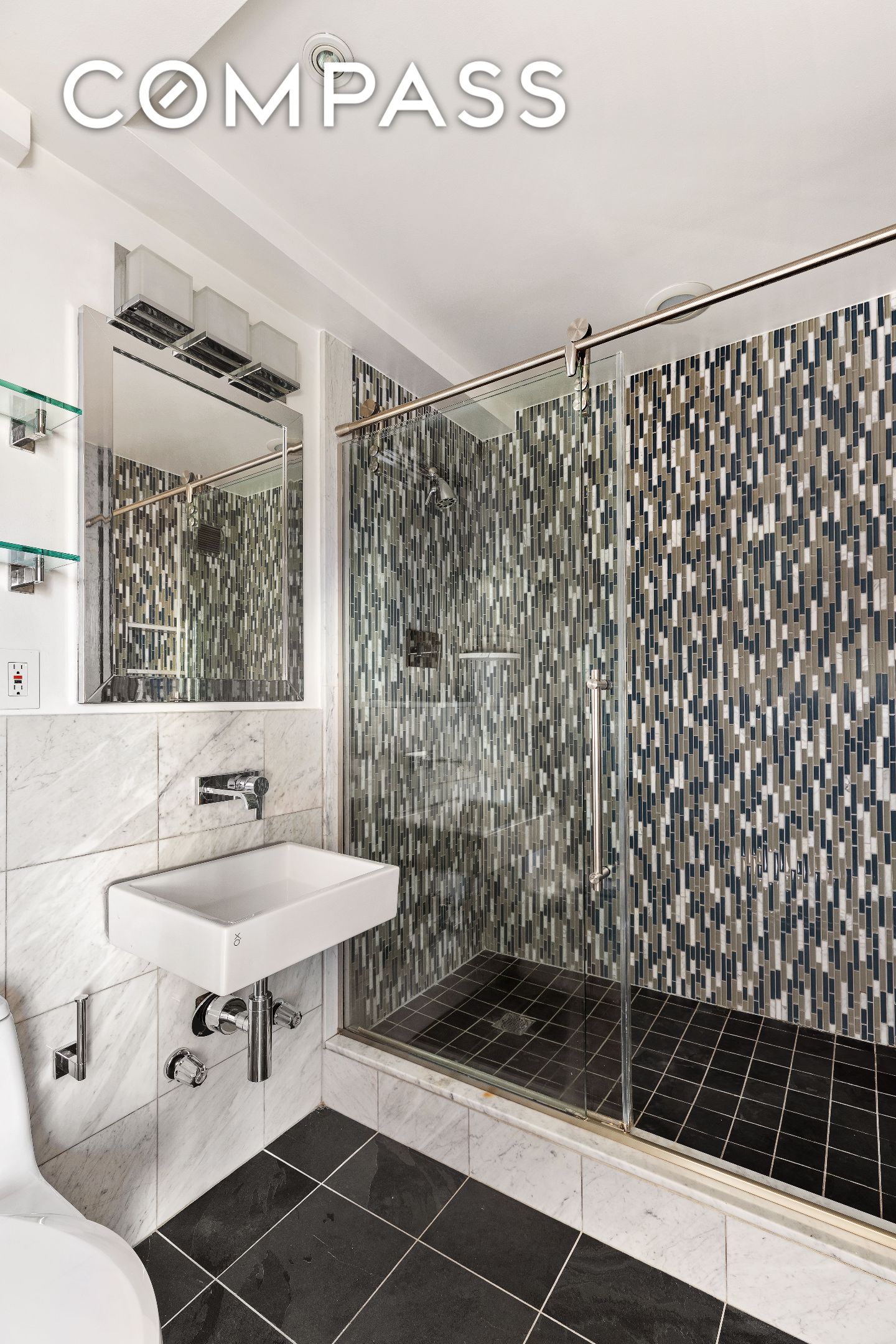 #10 photo, 242 E 25th Street, マンハッタン Kips Bay , NY 10010