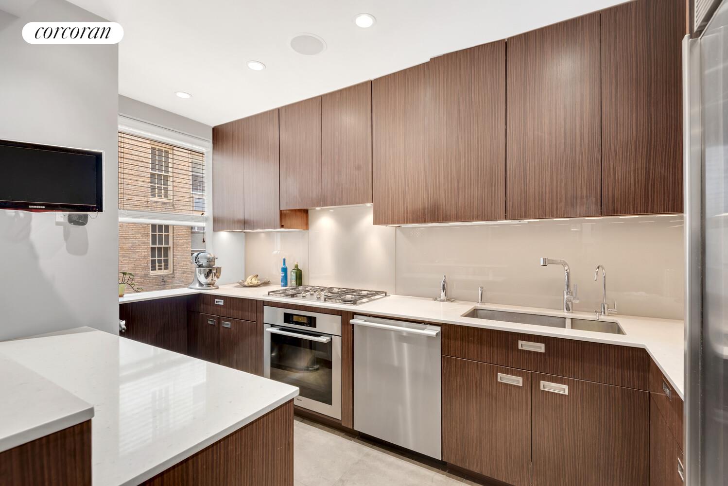 #7 photo, 65 CENTRAL Park W, マンハッタン Lincoln Square , NY 10023