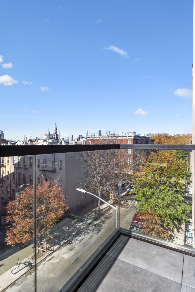 #10 photo, 68 N HENRY Street, Greenpoint , NY 11222