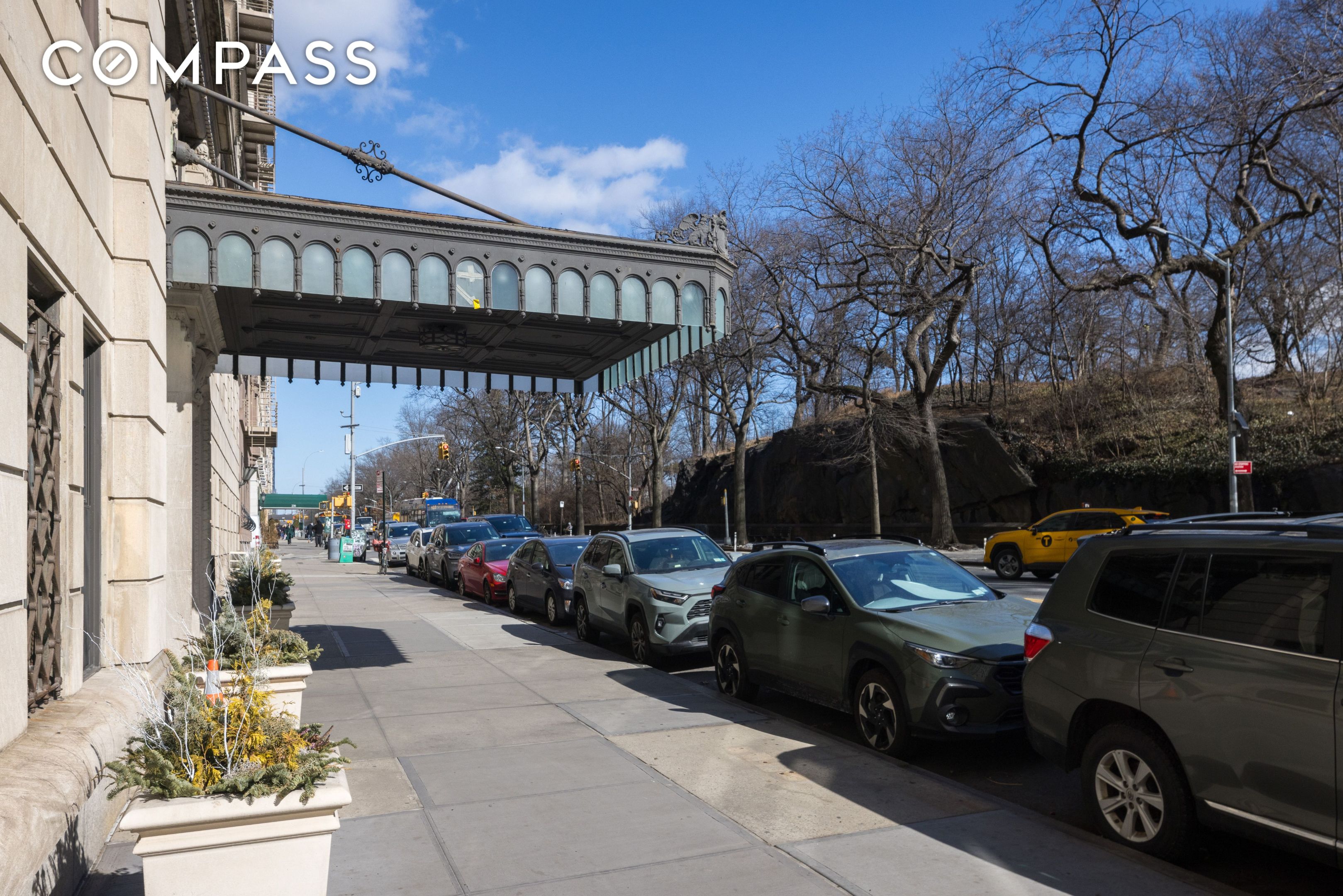 #12 photo, 225 Central Park W, マンハッタン Upper West Side , NY 10024