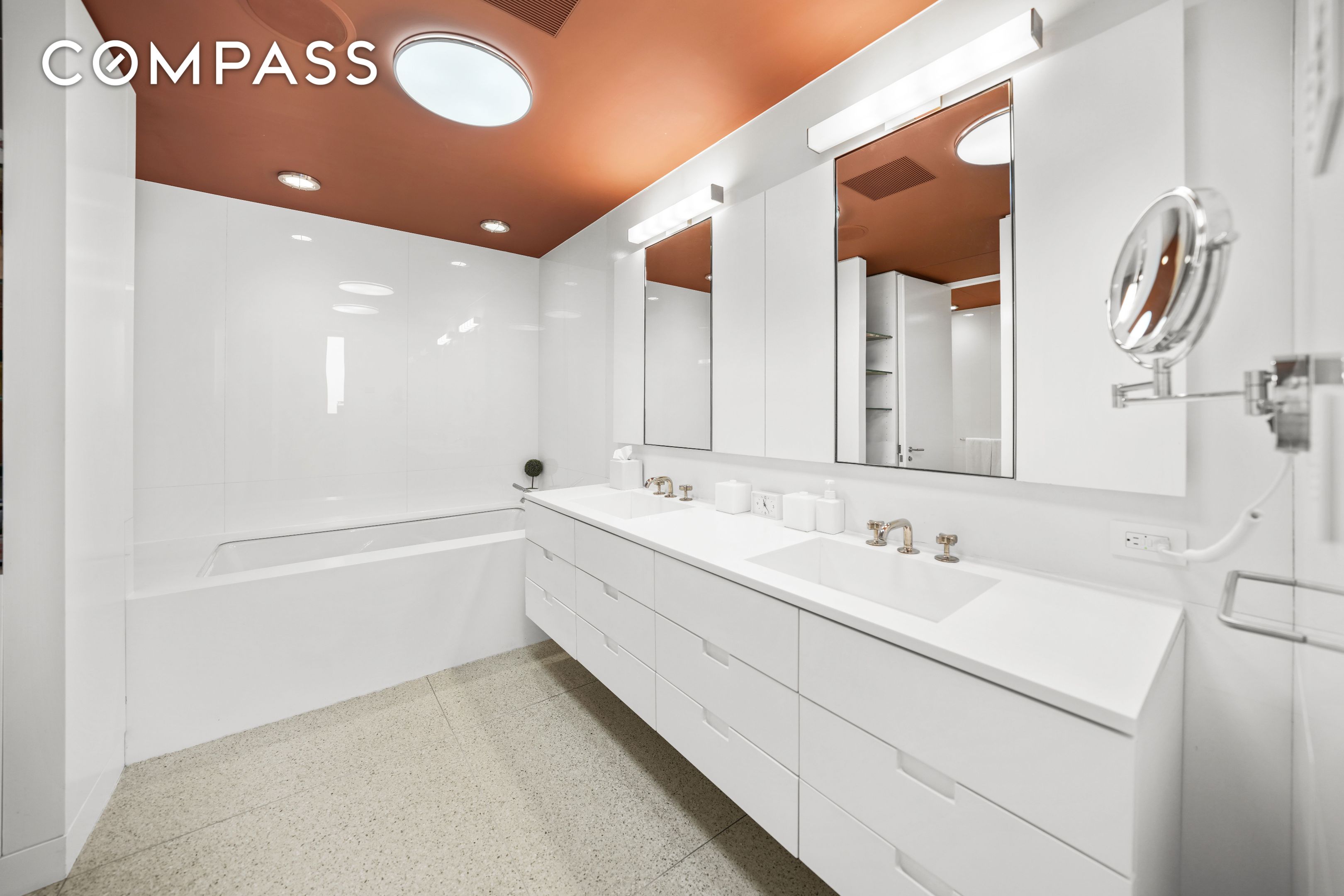 #15 photo, 101 Central Park W, マンハッタン Upper West Side , NY 10023