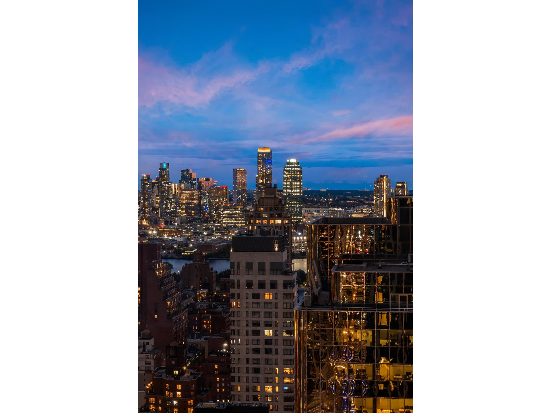 #13 photo, 138 E 50TH Street, マンハッタン Turtle Bay , NY 10022