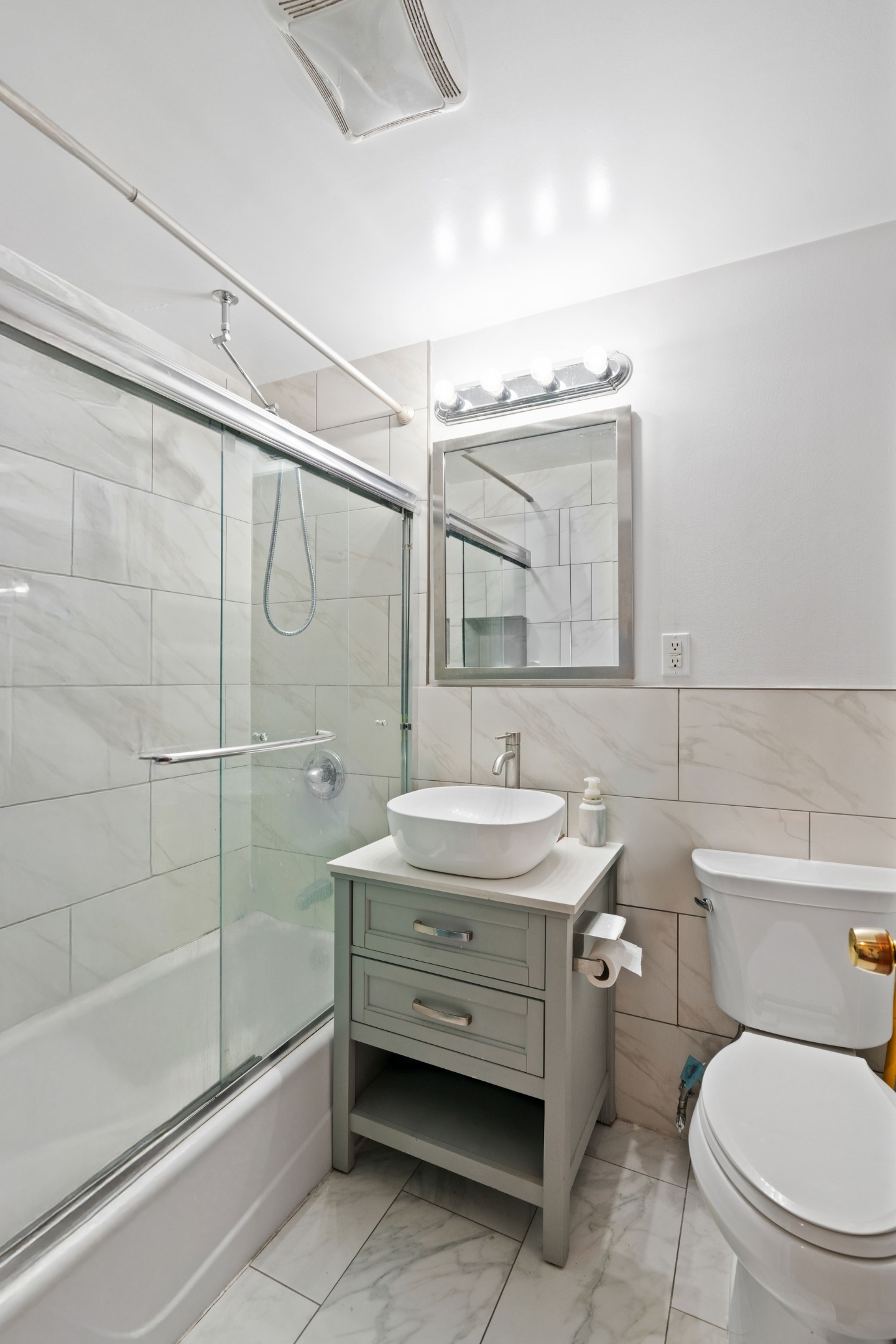 #14 photo, 135 W 122nd Street, マンハッタン Mt. Morris Park , NY 10027