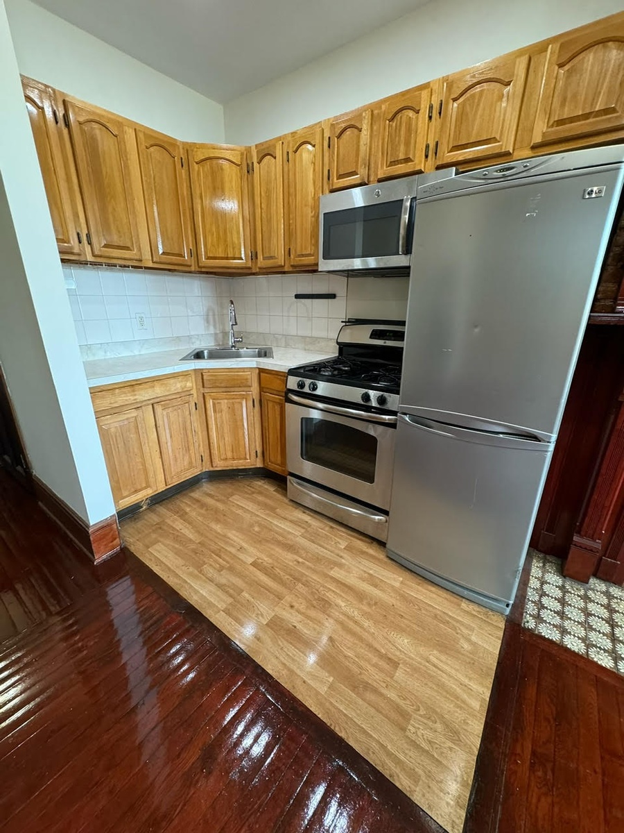 #21 photo, 135 W 122nd Street, マンハッタン Mt. Morris Park , NY 10027