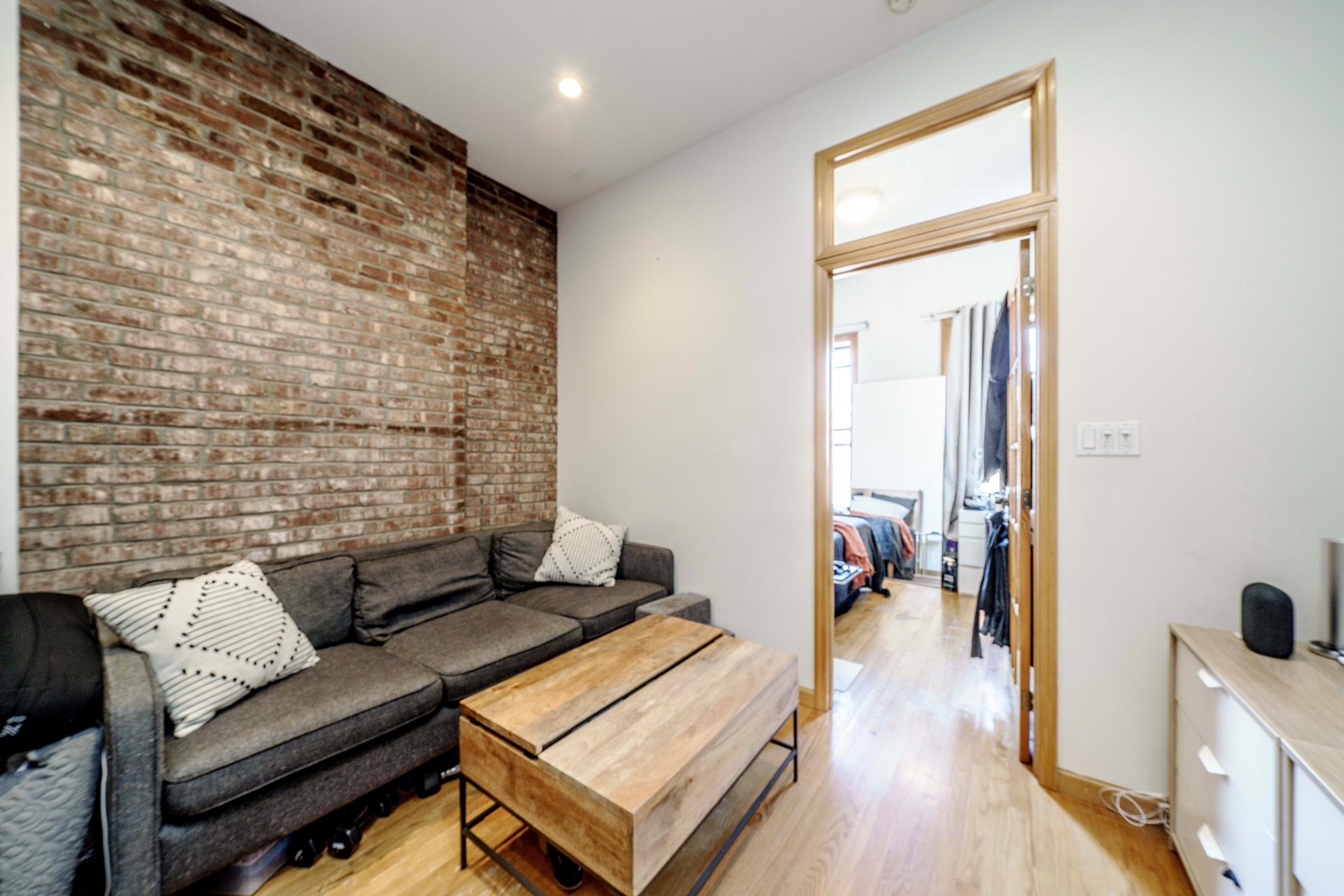 #2 photo, 122 LUDLOW Street, マンハッタン Lower East Side , NY 10002
