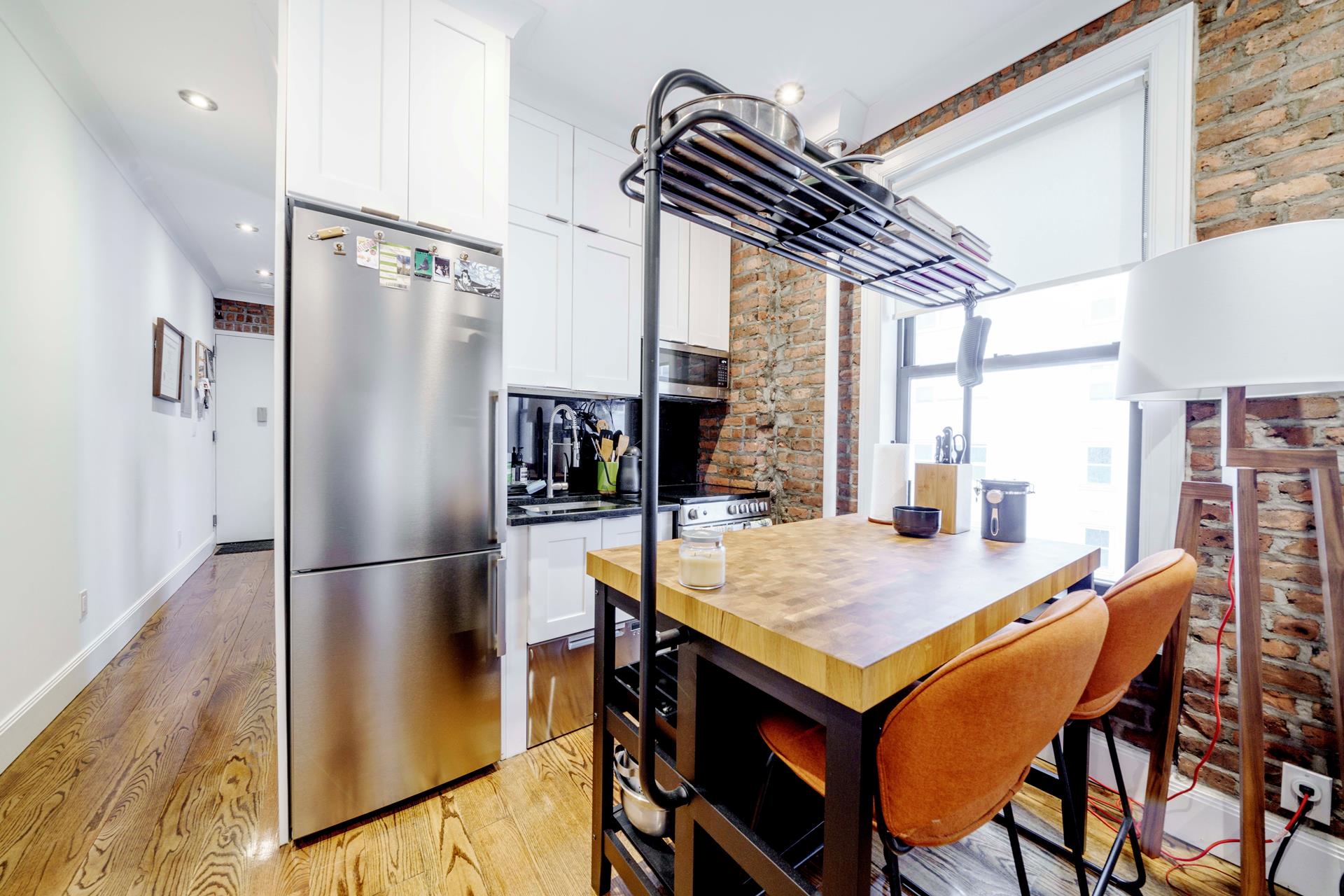 #7 photo, 106 W 13TH Street, マンハッタン Greenwich Village , NY 10011