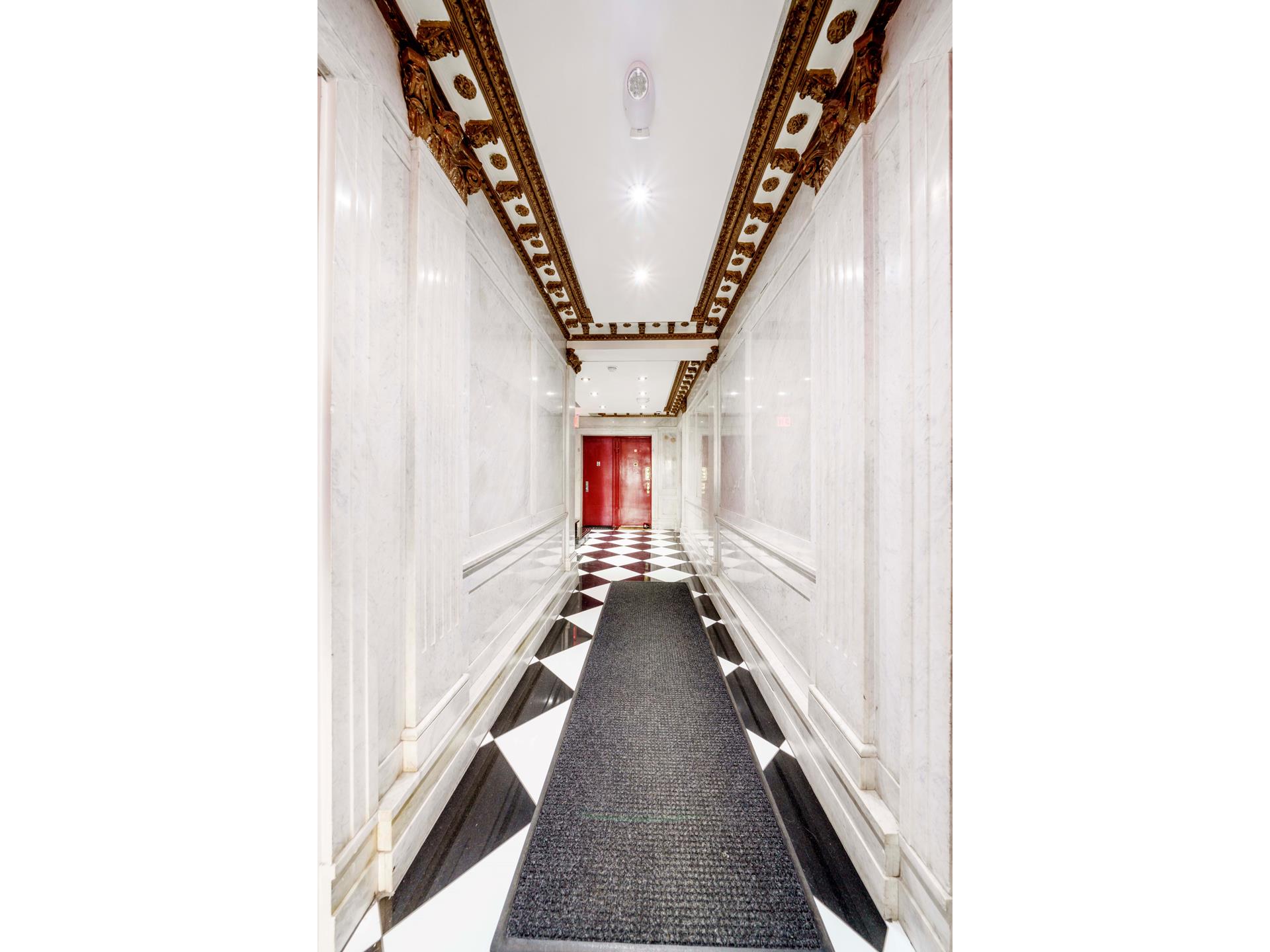 #8 photo, 106 W 13TH Street, マンハッタン Greenwich Village , NY 10011