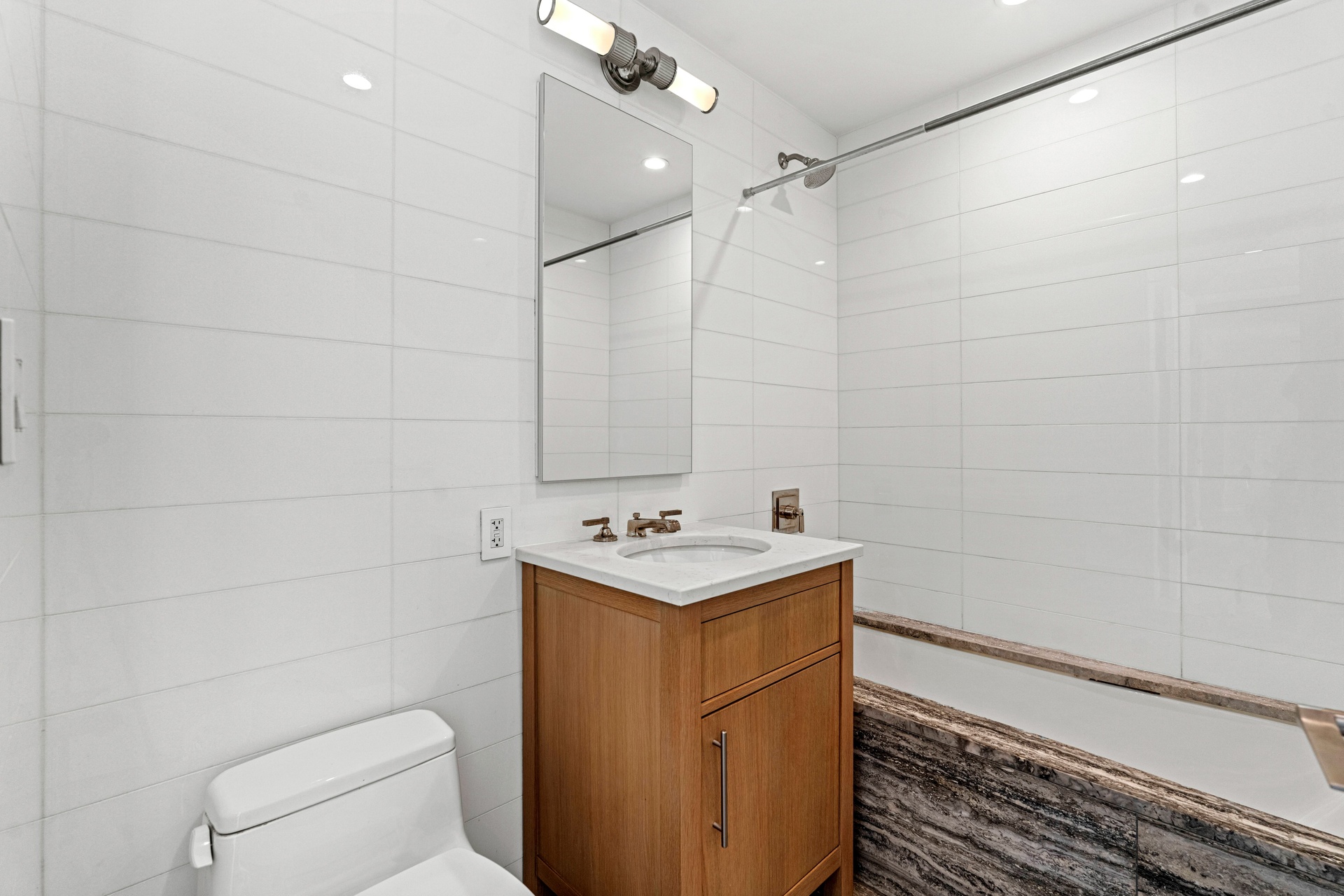 #9 photo, 80 Riverside Boulevard, マンハッタン Lincoln Square , NY 10069