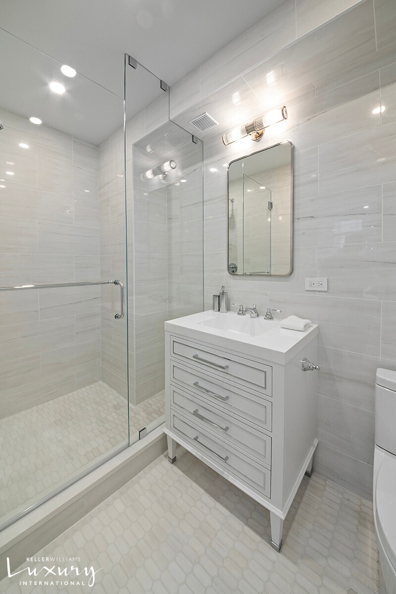 #12 photo, 721 Fifth Avenue, マンハッタン Midtown Central , NY 10022