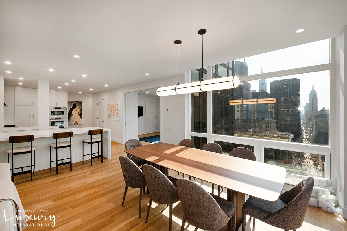 #7 photo, 721 Fifth Avenue, マンハッタン Midtown Central , NY 10022