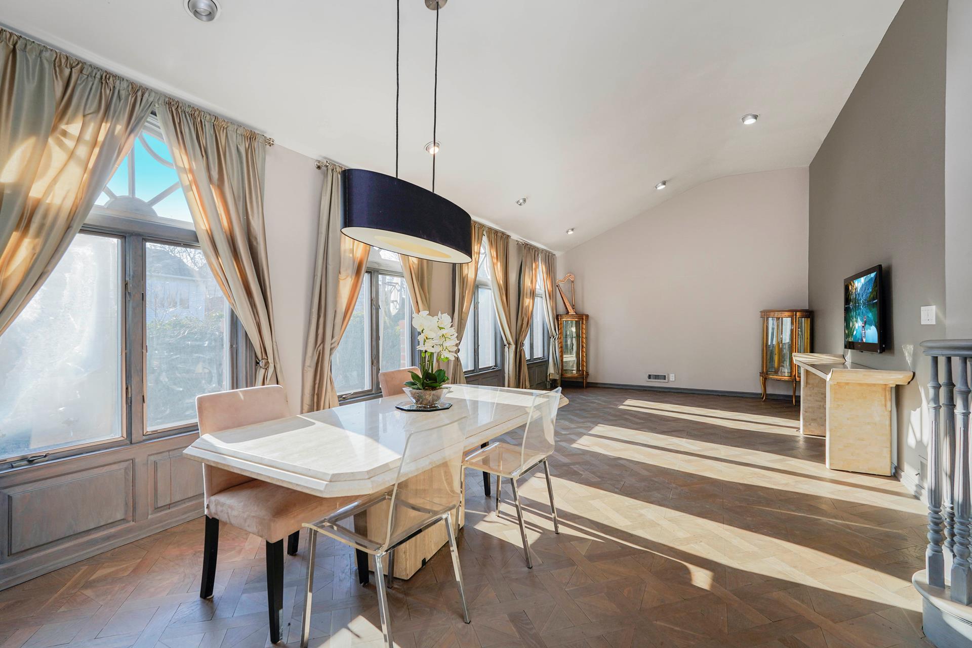 #17 photo, 333 MAYFAIR Drive N, ブルックリン区 Mill Basin , NY 11234