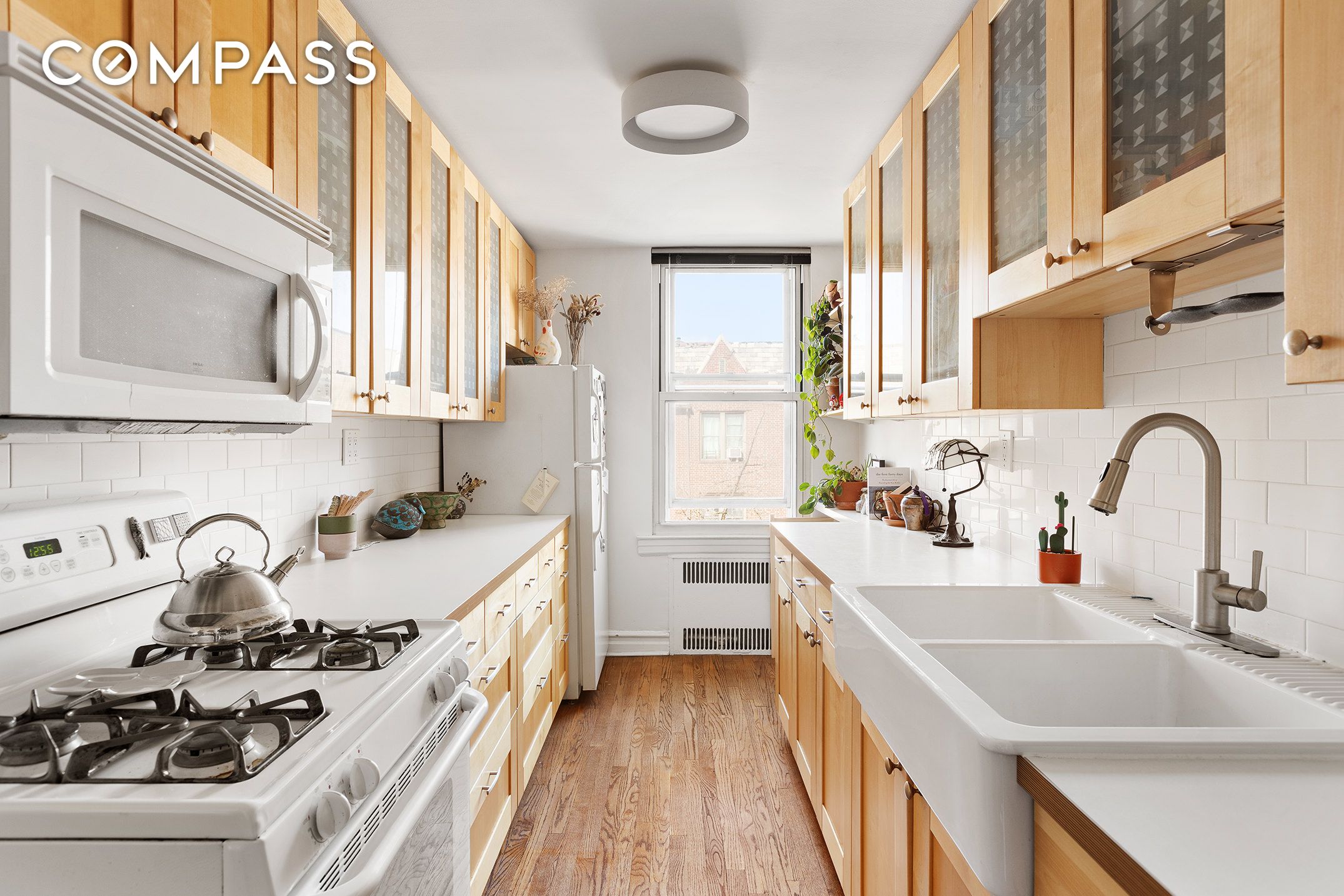 #3 photo, 35-05 72nd Street, Jackson Heights , NY 11372