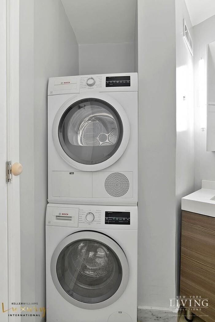 #12 photo, 330 E 38th Street, マンハッタン Murray Hill , NY 10016