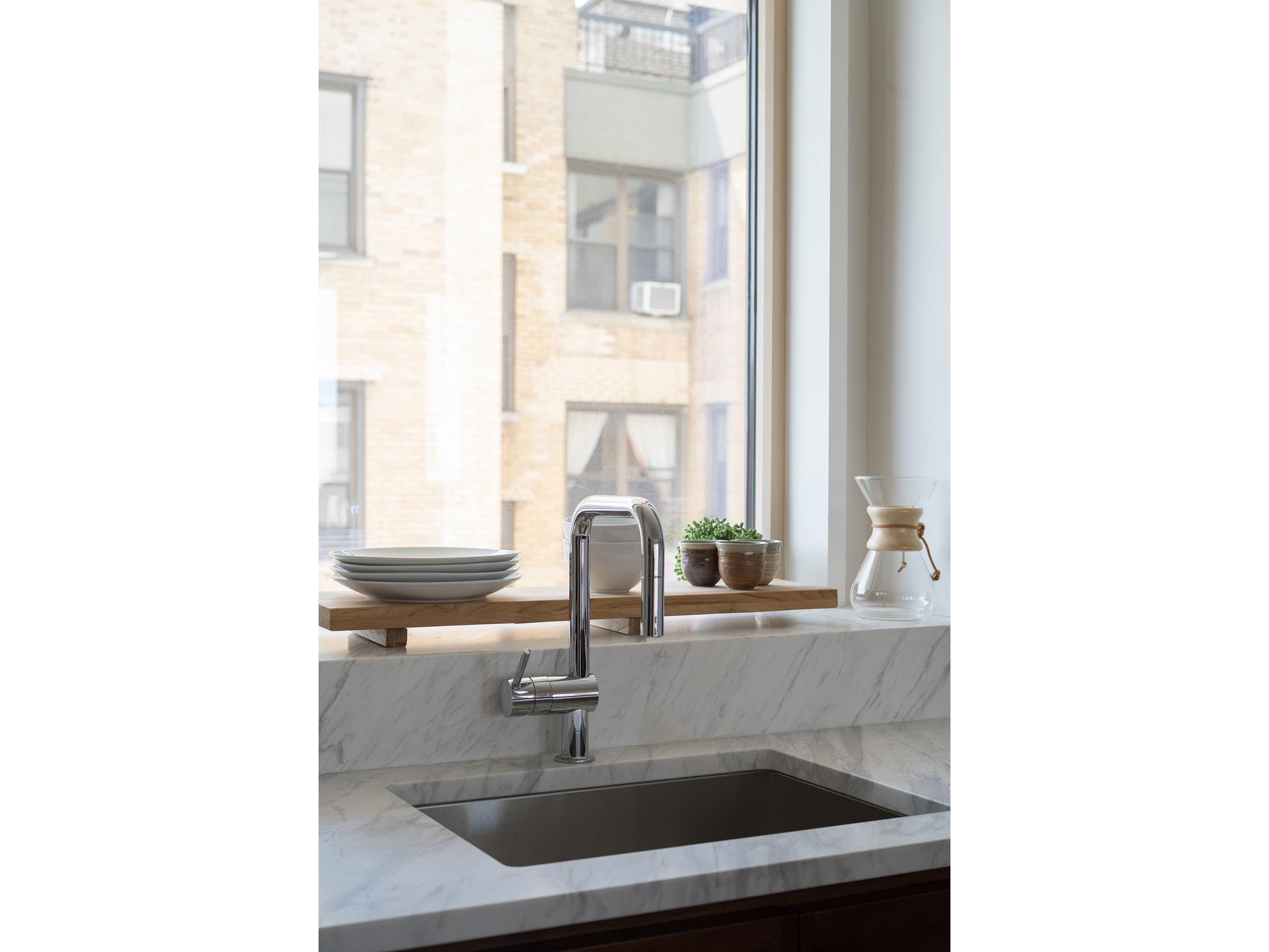 #7 photo, 212 W 93RD Street, マンハッタン Upper West Side , NY 10025