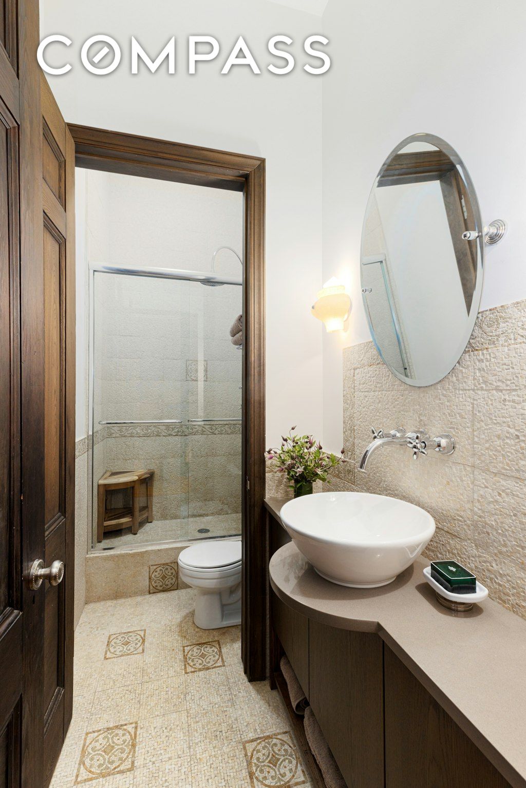 #13 photo, 354 Broadway, TriBeCa , NY 10013