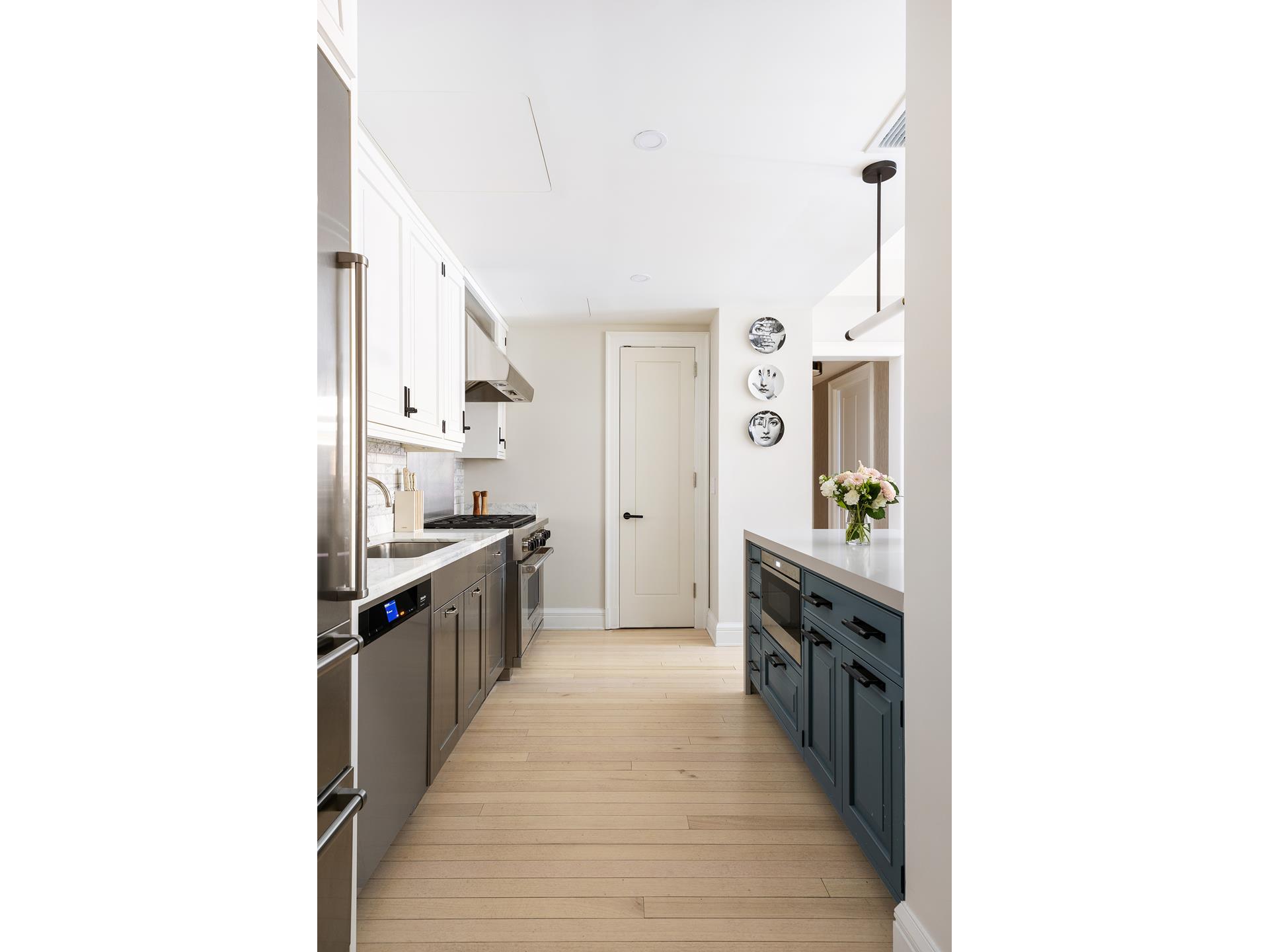 #4 photo, 160 W 12TH Street, マンハッタン Greenwich Village , NY 10011