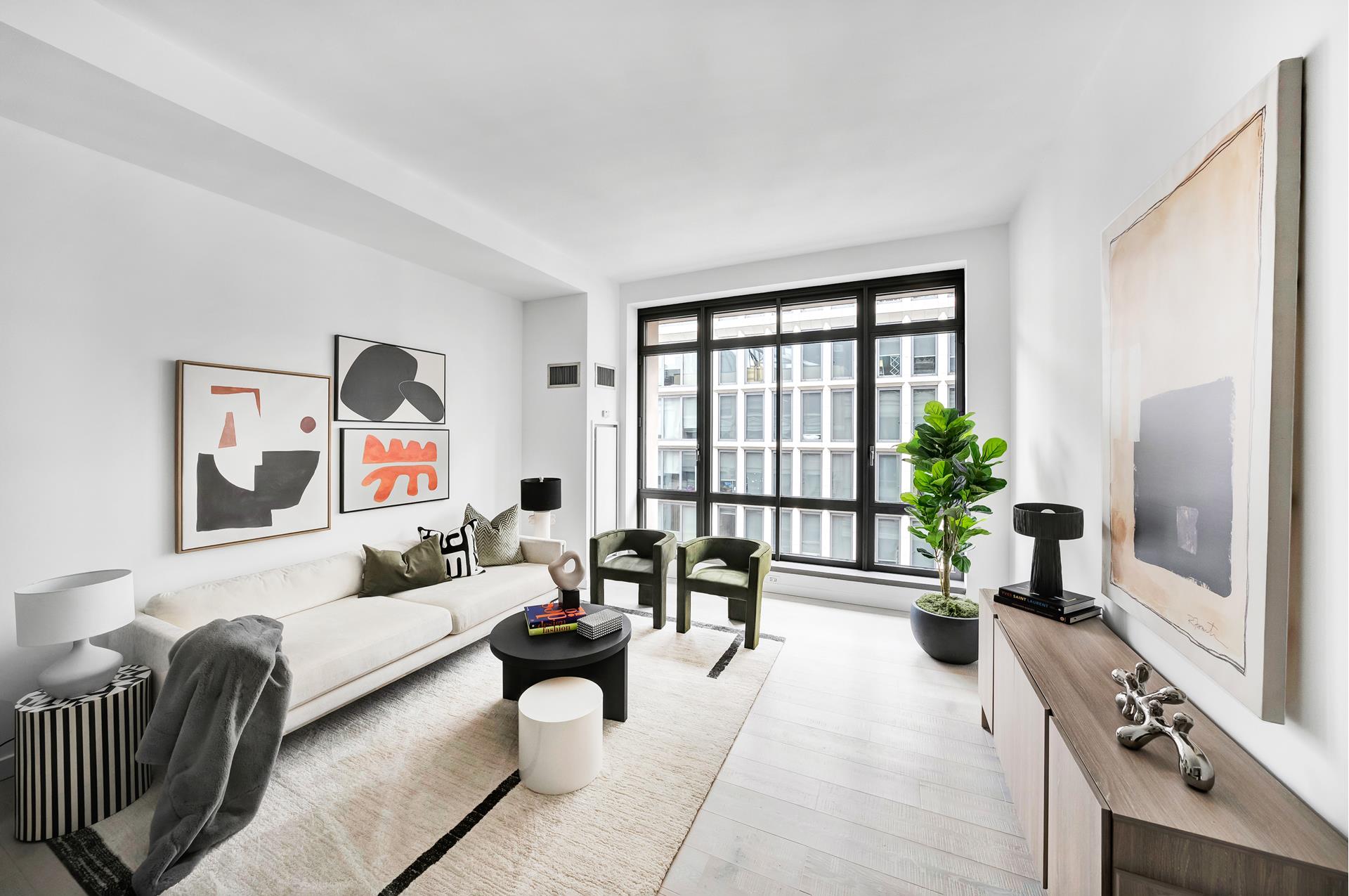 #1 photo, 4 W 21ST Street, Flatiron , NY 10010