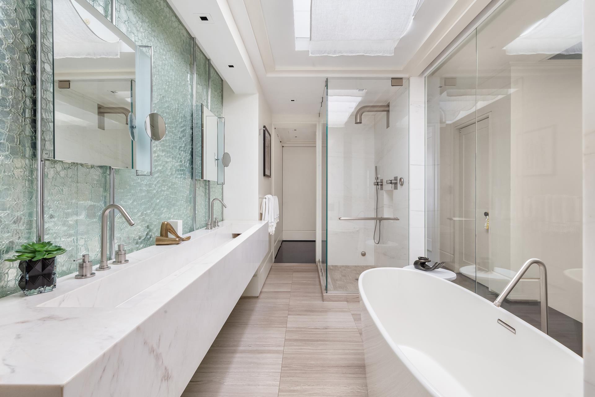 #10 photo, 160 E 63RD Street, マンハッタン Lenox Hill , NY 10021