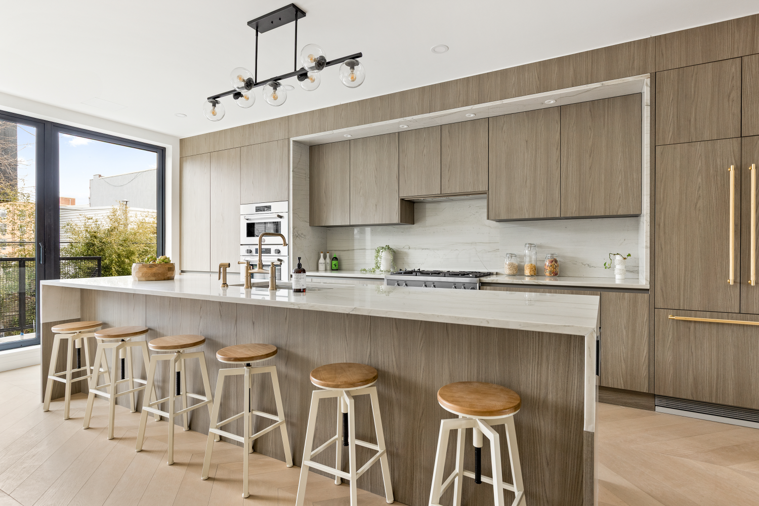 #3 photo, 96 COFFEY Street, ブルックリン区 Red Hook , NY 11231