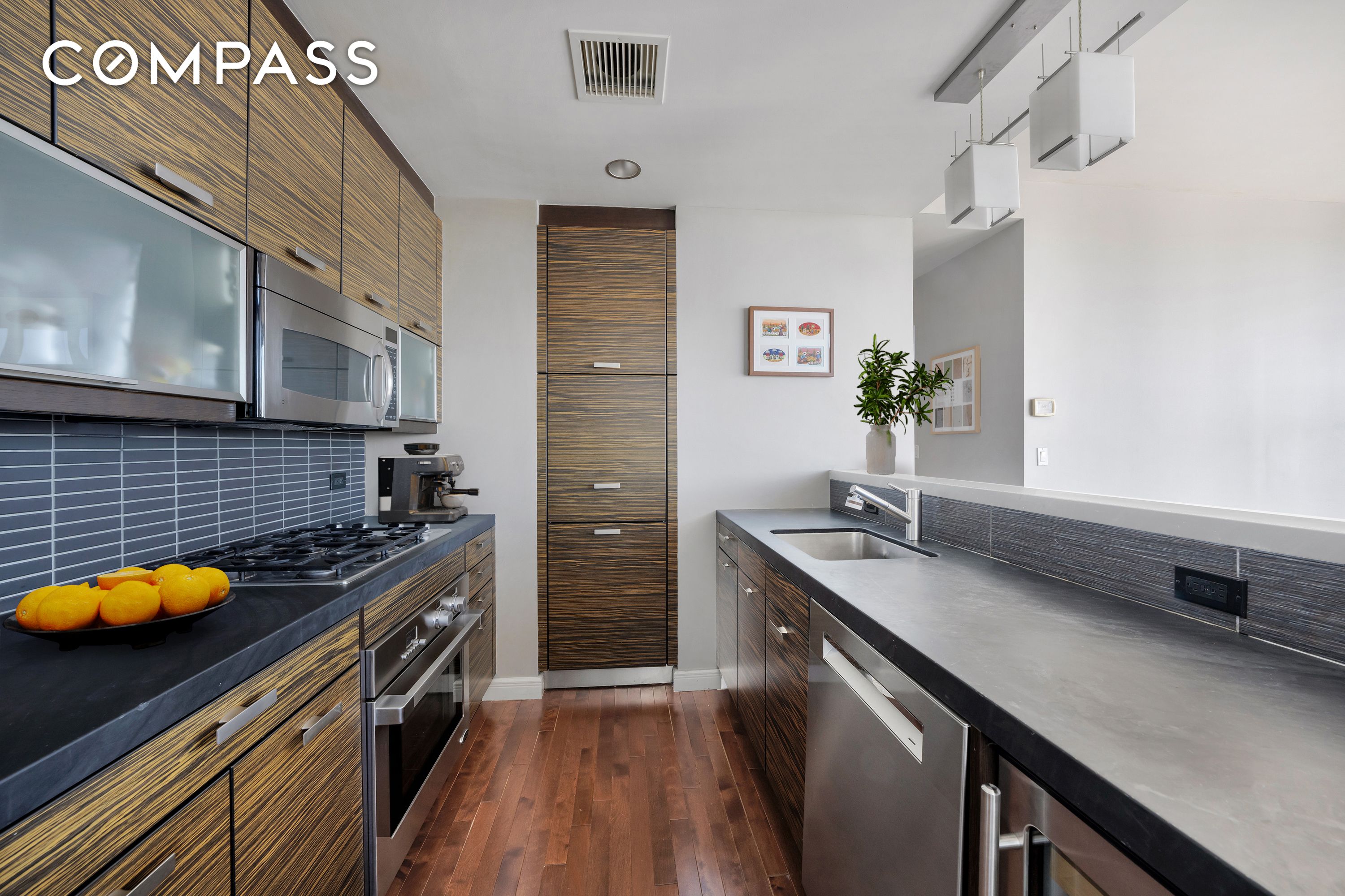 #8 photo, 101 W 24th Street, マンハッタン Chelsea , NY 10011